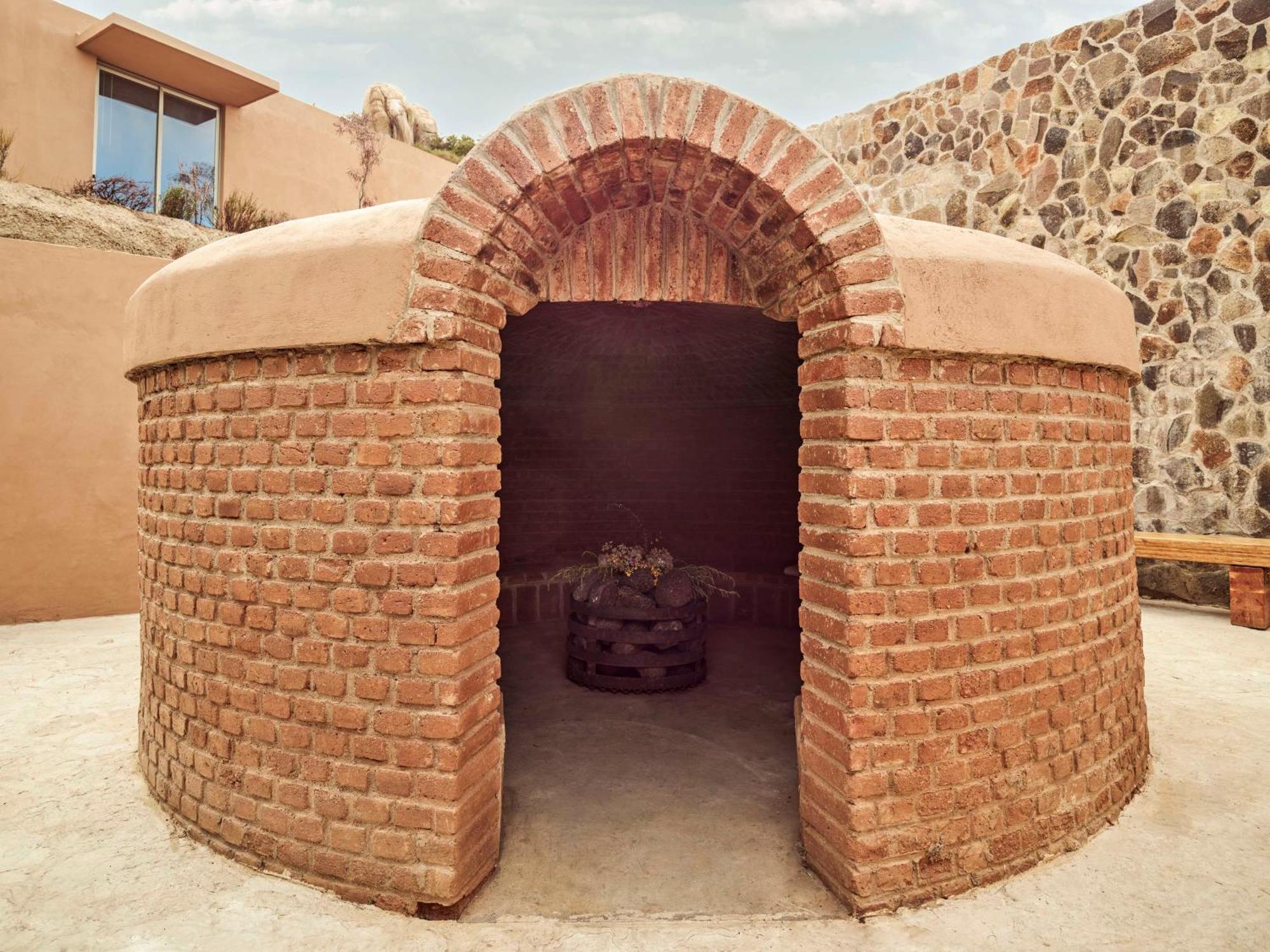 Banyan Tree Veya, Valle De Guadalupe - A Wellbeing & Wine Resort Экстерьер фото